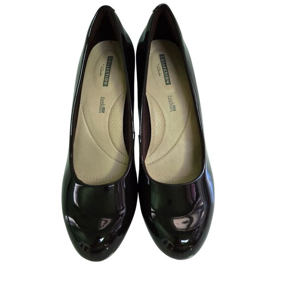 Clarks Collection NWT Adriel Viola Aubergine Patent Faux Leather Pumps Size 8.5 - Picture 3 of 8